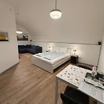 Travel Apartman *