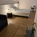 Travel Budapest