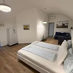 Travel Apartman *